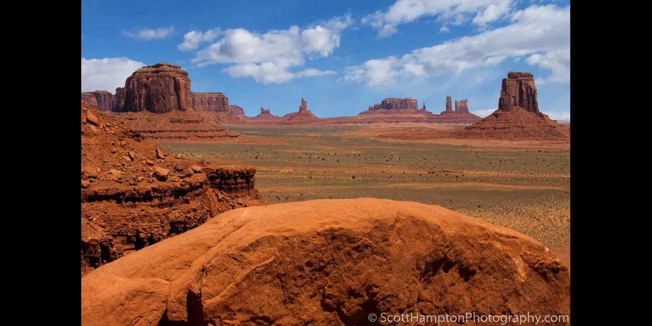 Monument Valley Overlook